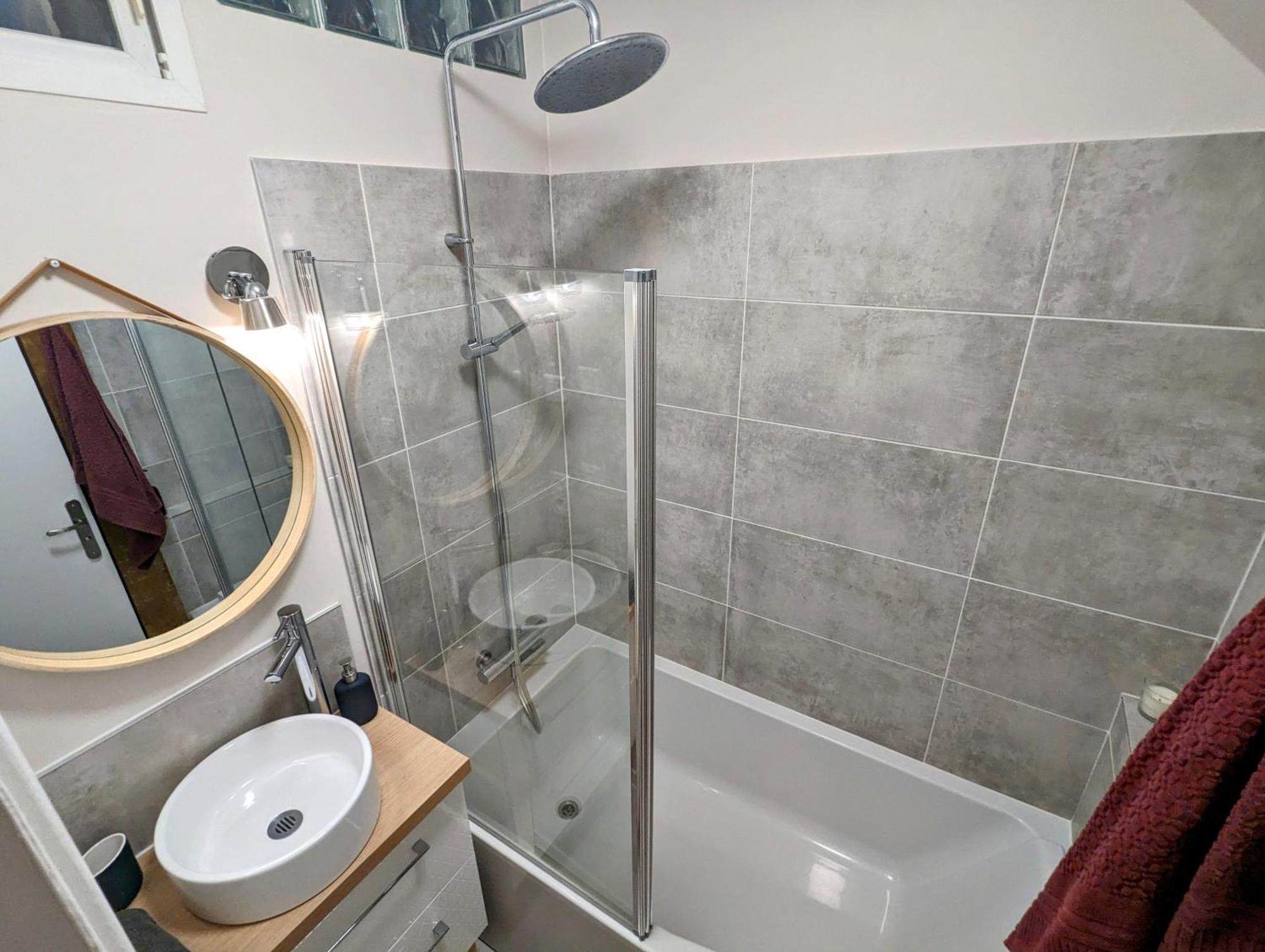 Artist Home - City Center - Bathtub - Terrasse - Full Appartment Руан Екстер'єр фото